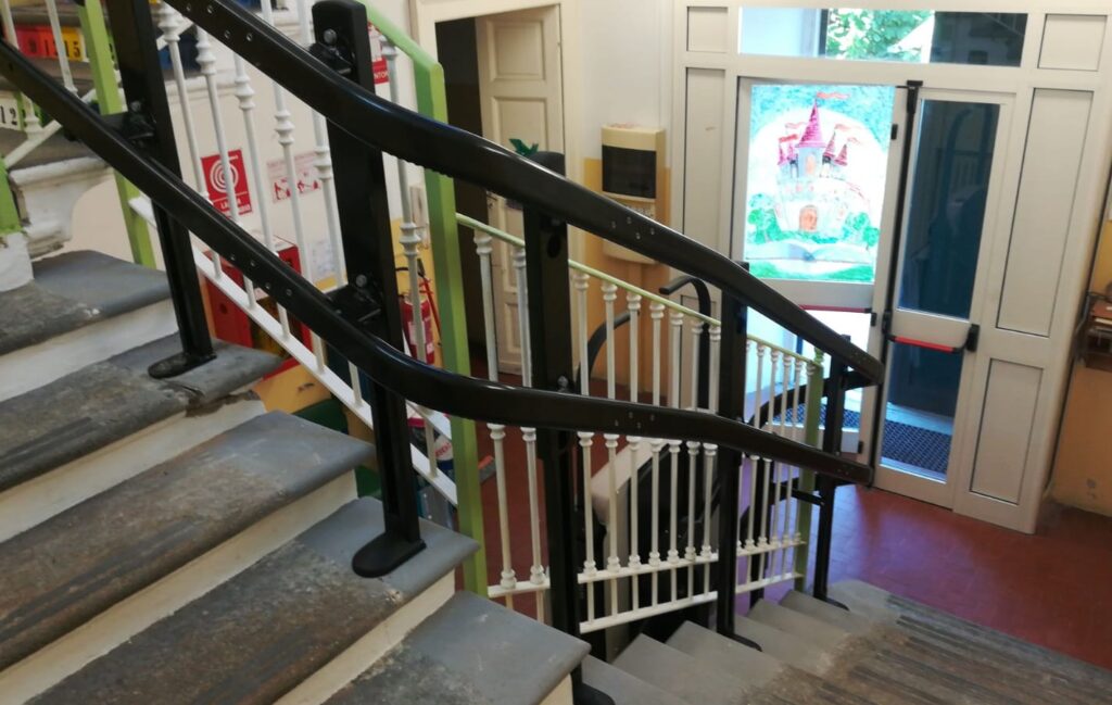 montascale istituto scolastico casal monferrato